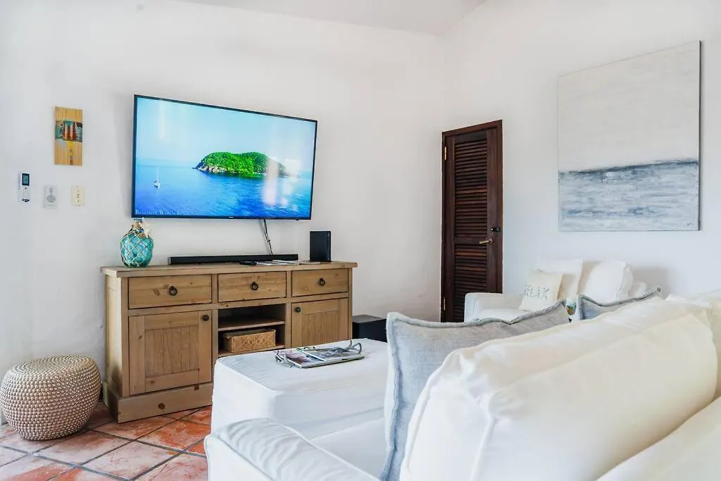 Villa Rio Mar Retreat En Stunning Oceanview Near El Yunque Rio Grande