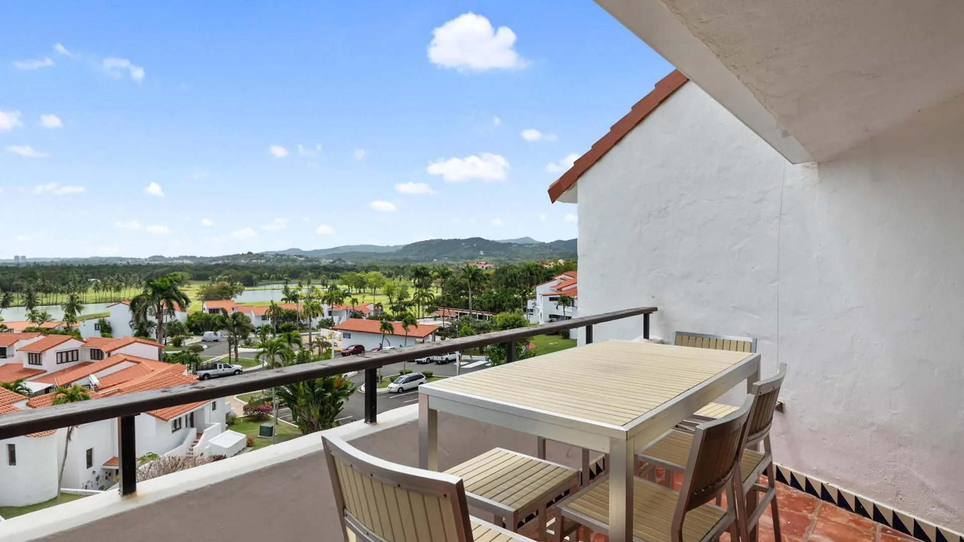 Villa Rio Mar Retreat En Stunning Oceanview Near El Yunque Rio Grande